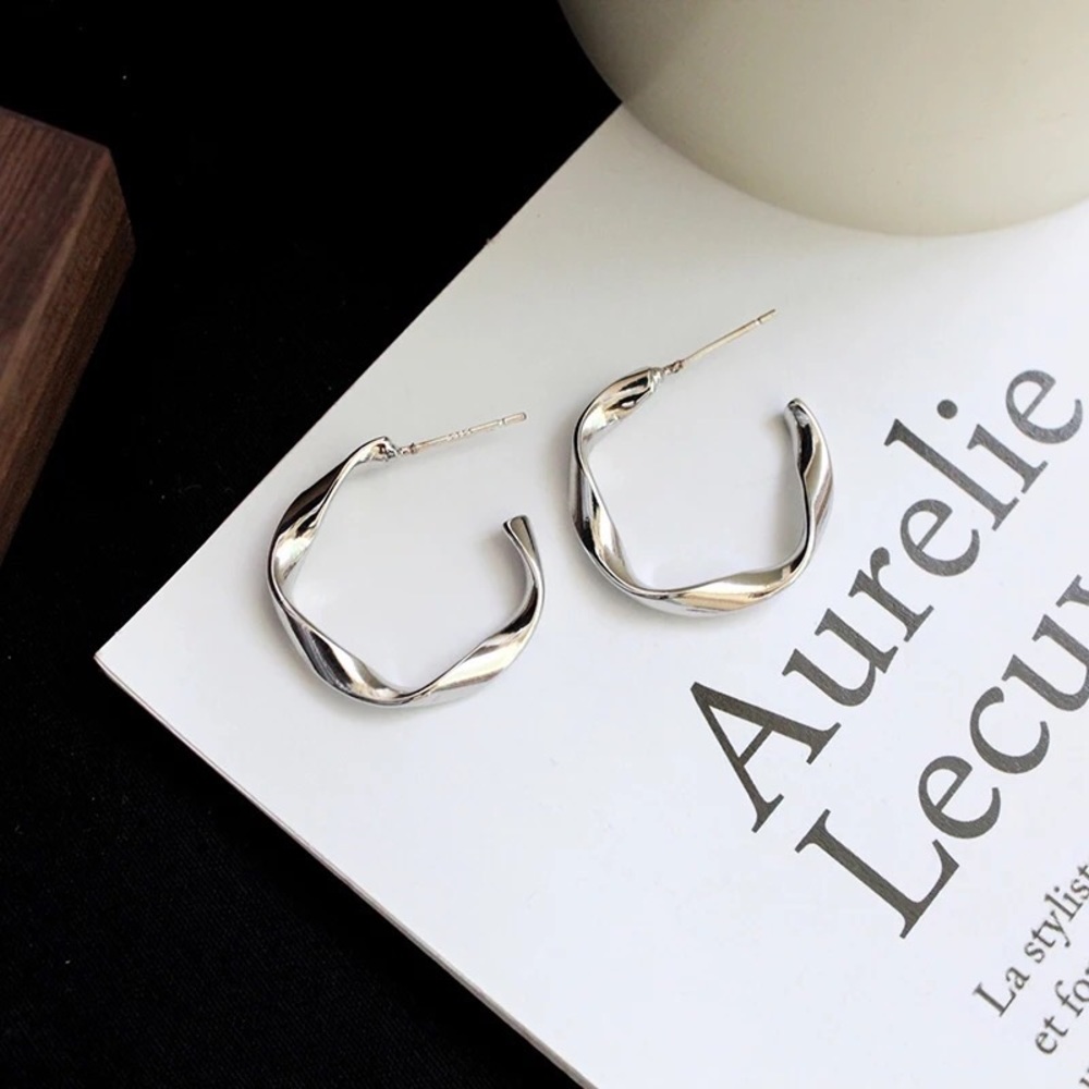 New silver twisted hoops